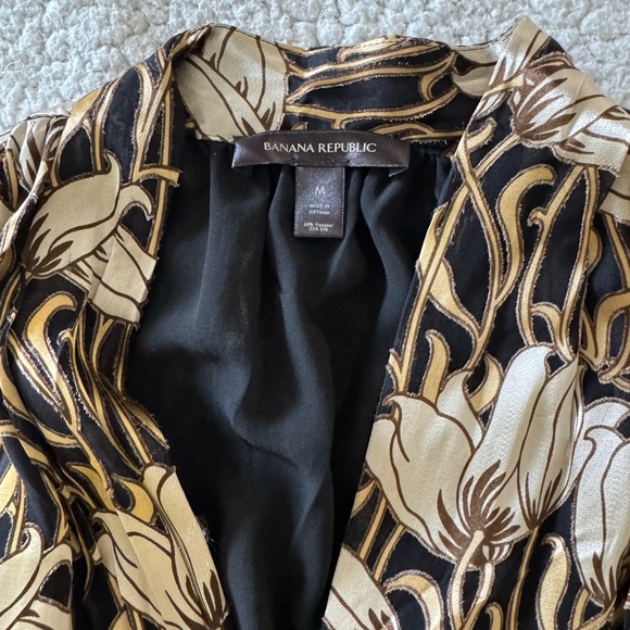 Banana Republic Fiori Ruffle Wrap Dress Size M - Picture 7 of 11